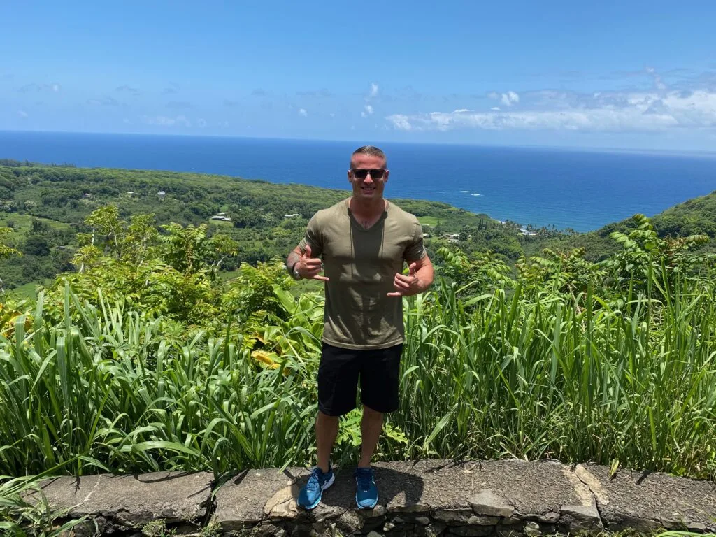 Let’s Connect- Justin Best Helicopter Tours