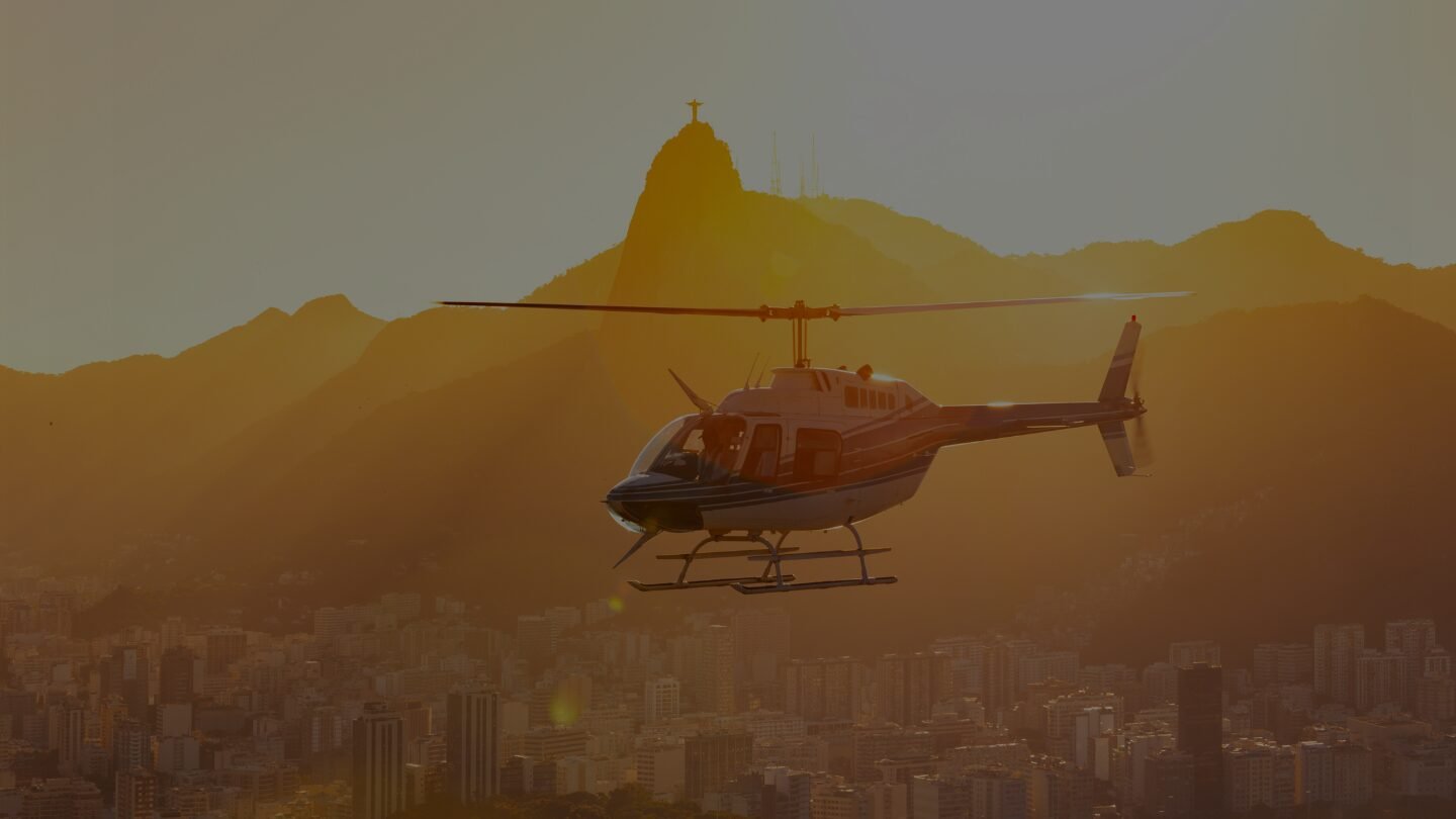 FIND THE BEST HELICOPTER TOURS ON EARTH