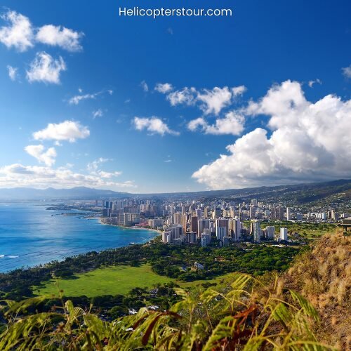 Aerial view of Oʻahu for the best helicopter tours, Private Oʻahu Helicopter Experience: All Window Seats