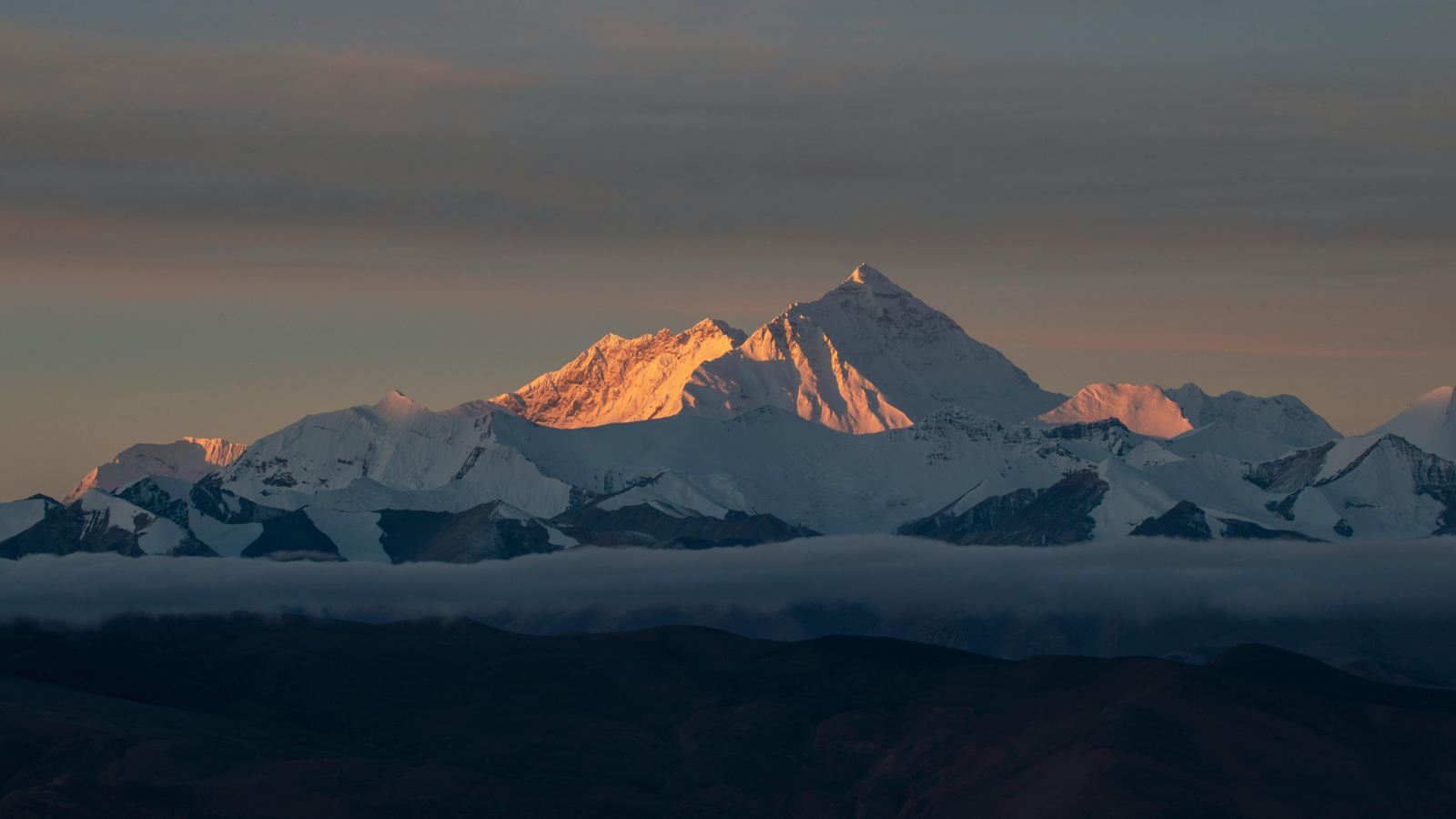 Luxury VIP helicopter expedition tour review 2026 — Cordillera Blanca and Huayhuash mountain adventure in Huaraz Peru