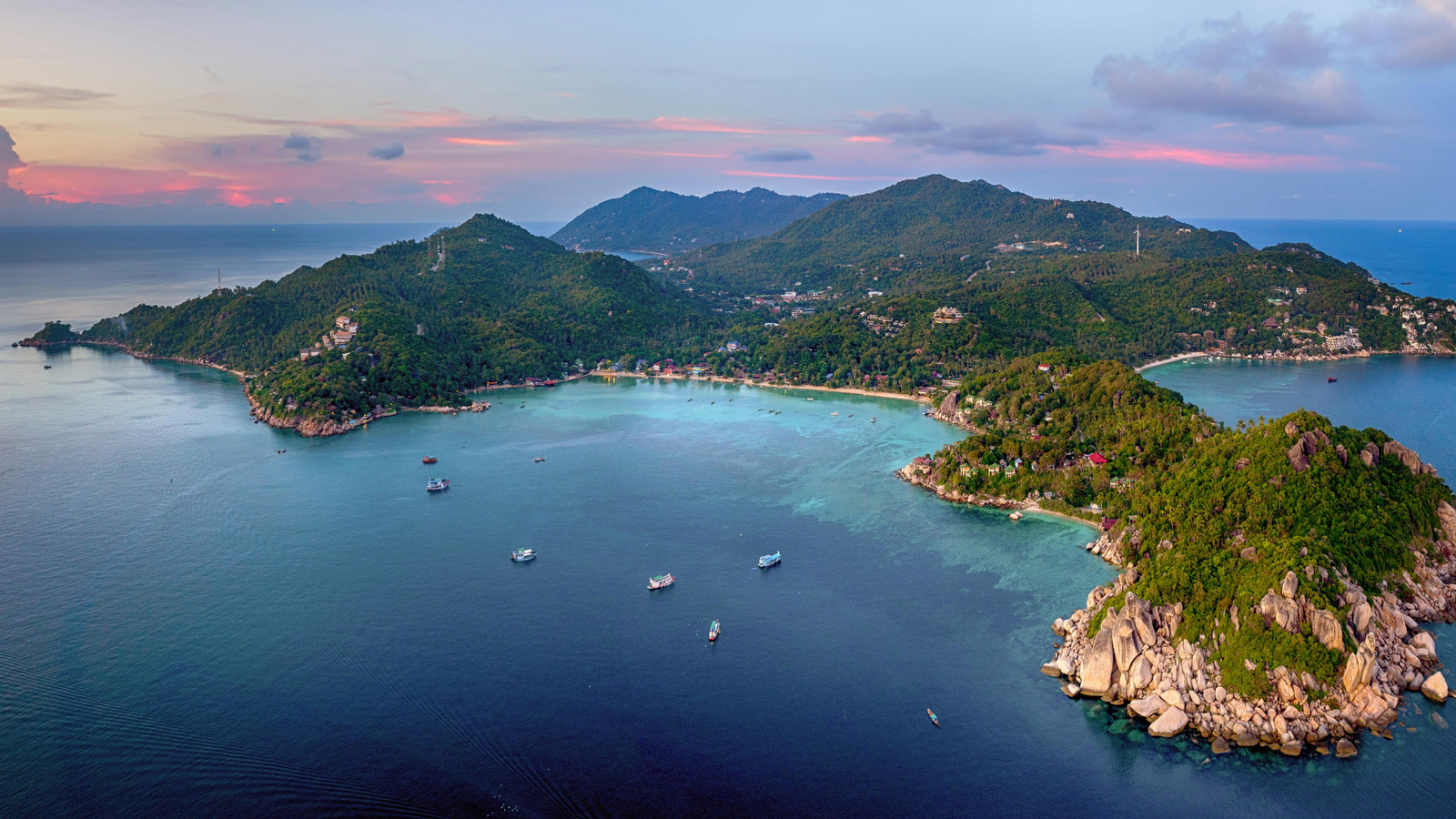 Aerial helicopter tour review 2026 — independently evaluated helicopter tours, luxury yacht charters, and adventure expeditions across 20+ destinations worldwide