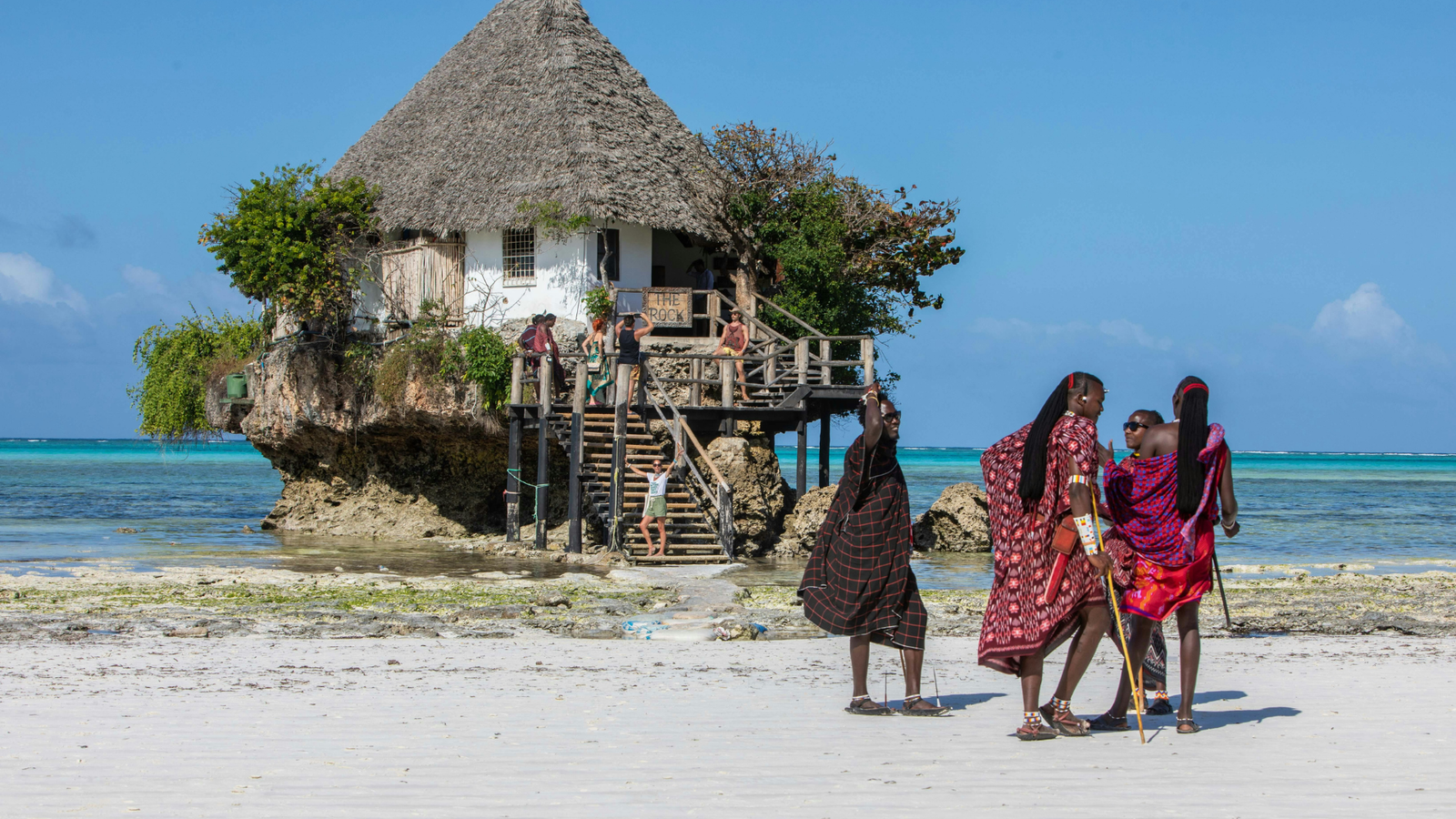 Best honeymoon tour reviews 2026 — expert-reviewed Tanzania safari honeymoons, Sri Lanka luxury tours and romantic helicopter wedding and proposal experiences worldwide